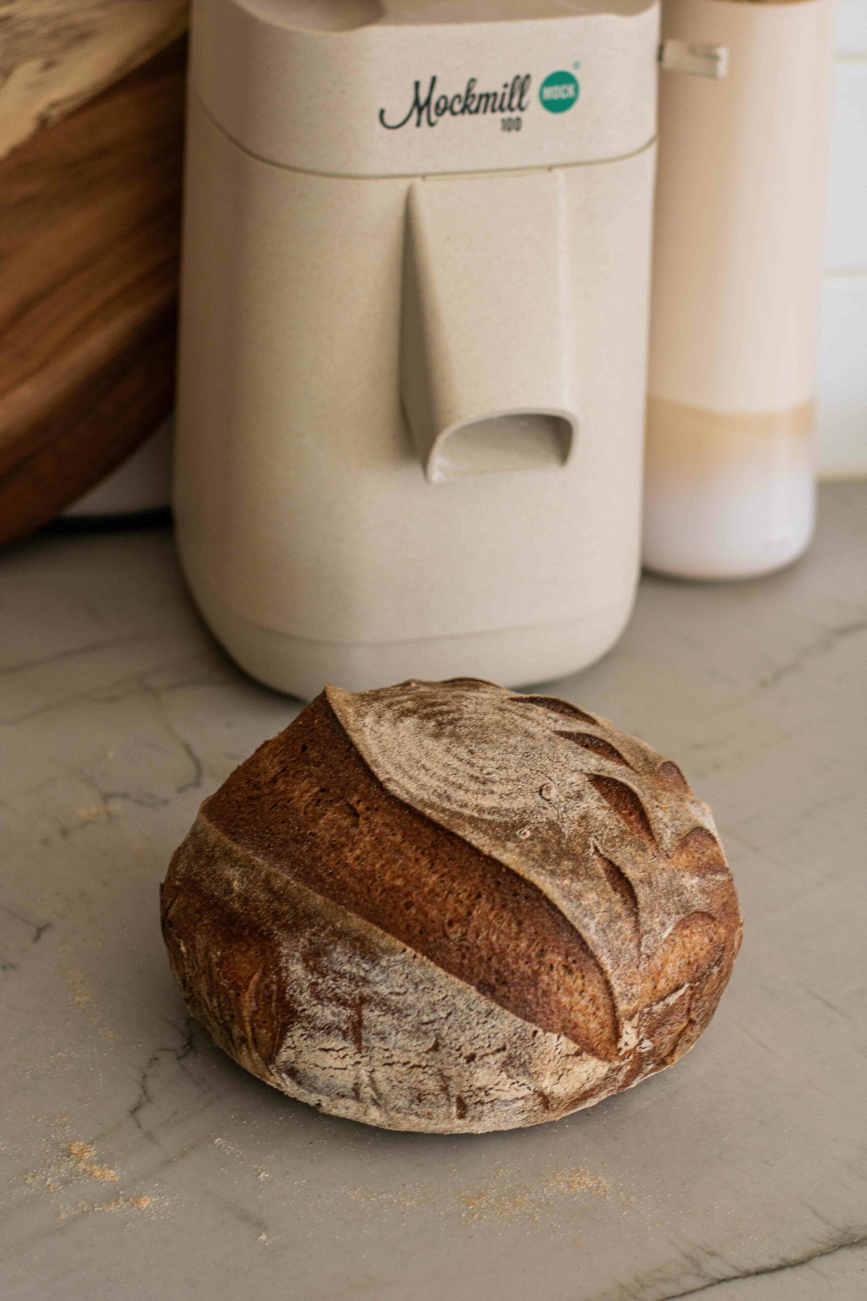 Glutenfreies Brot mit Sauerteig und selbstgemahlenem Mehl